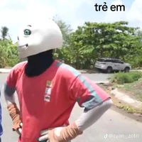cyan báo thủ