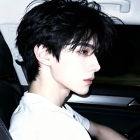 Tuệ Triết |@_Whiskey_♑︎