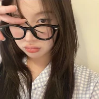 chu nhiên_bạn nu9