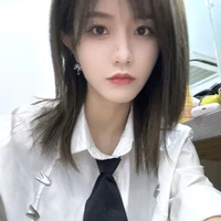 Bách Hân Dư(Bạch)