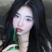 Dĩ Ly Oanh (nu9)
