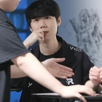 Son Siwoo (Sonsiu)