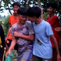 Nờ Tê (Nhã Thật)