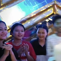 Cả team abpbh có Bắp