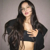 lalisamanobal- nàng