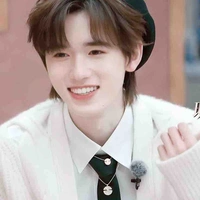 Tống Á Hiên 