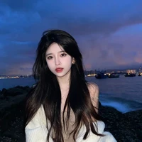 Hàn Nguyệt Gia Hi _cô