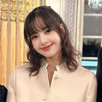 Lalisa Manobal (Giáo sư La)