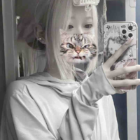 Yang HeYi