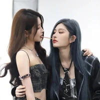 tác giả đen tối