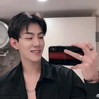 Trương Tố Hữu (n8)