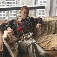 Lê Thượng Long [ Wean Lê]