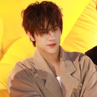 Korapat Kirdpan[ Nanon]