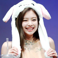 Kim Jennie ( cháu gái cô )