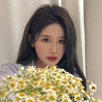 Châu Thi Vũ / nàng