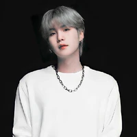 Suga [ ba nàng ]