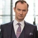 Mycoft(ông anh thứ ba trong gđ Sherlock)