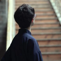 Sương Bách/