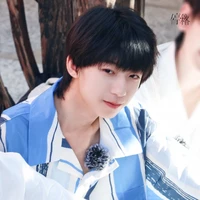 Dương Bác Văn/anh/