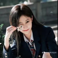 Viên Nhất Kỳ • cô