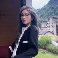 Vương Dịch • y