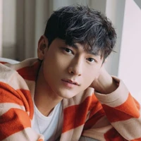 𝑻𝒖𝒂𝒏 𝑻𝒂𝒊 • 𝑰𝒔𝒂𝒂𝒄