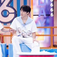 Vương Tuấn Khải