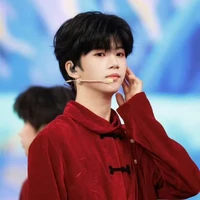 Trương Hàm Thụy