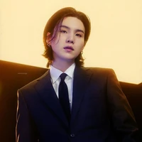 Min Yoongi - bạn TH