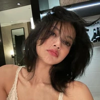 Lisa (em Jisoo)
