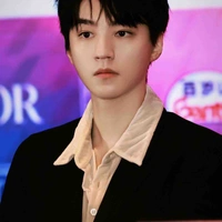 Vương Tuấn Khải