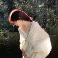 Trịnh Lan Kim Ngưu ²⁴-²⁷-⁴⁴