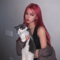 Huỳnh Tú Quyên "bff nu9"