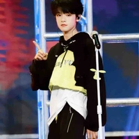 Uông Tuấn Hy 