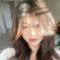 Hoàng Thùy Linh