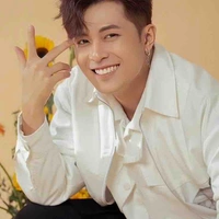 Gin Tuấn Kiệt 