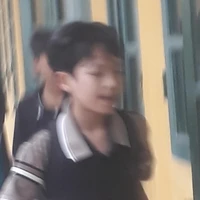 a V xinh thee( Tgia )