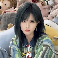 Bách Hân Dư • cô