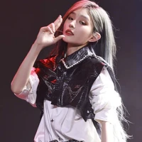 Vương Dịch [ cô ]