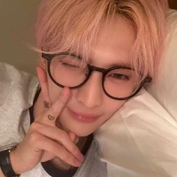 Lee Eui Woong-(LEW)