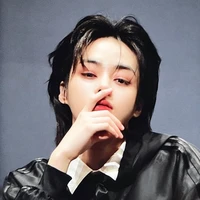 Ngô Ngọc Hưng-(Oh Hanbin)