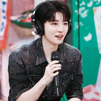 Vương Tuấn Khải
