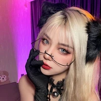 Ngô Thanh Vân(bạn Trà)