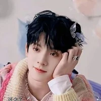 tác giả/con nghiện cựchàng🤡