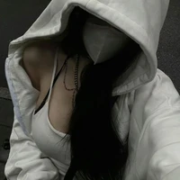 Cynthia Elizabeth_aka Khuynh Nhan