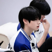 ZZX(hắn)