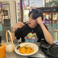 hirunkit_