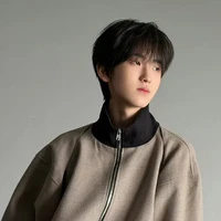 Tả Kỳ Hàm_cậu