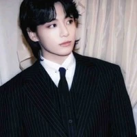 Jeon jungkook [kook-cậu]