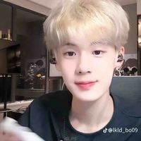  Lưu gia lương 
